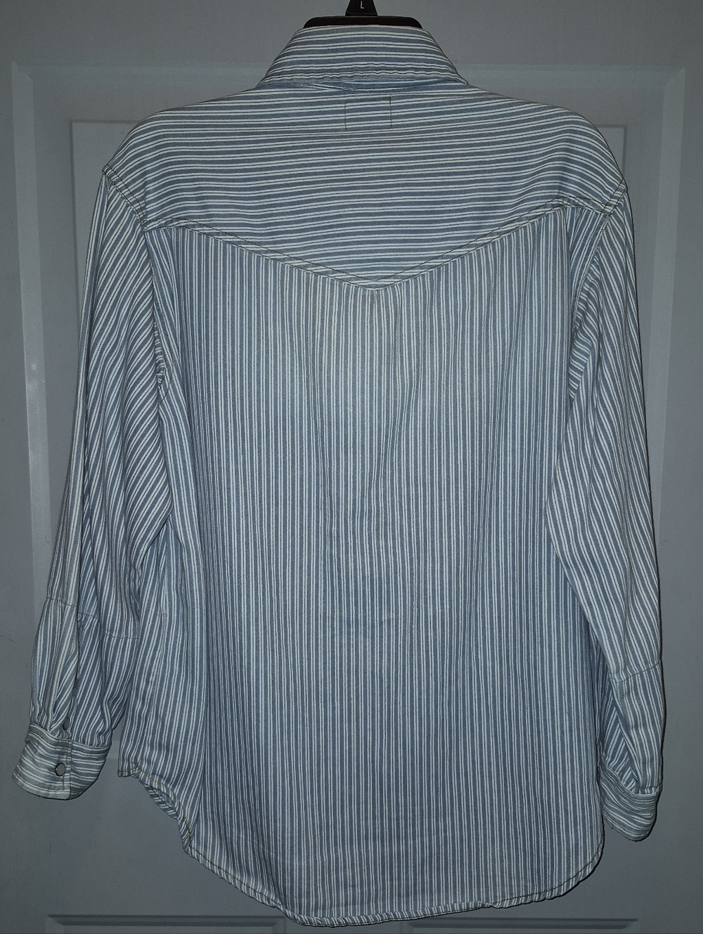 Wrangler X Billabong Light Blue Striped Pearl Snap Denim Shirt M - Picture 4 of 12